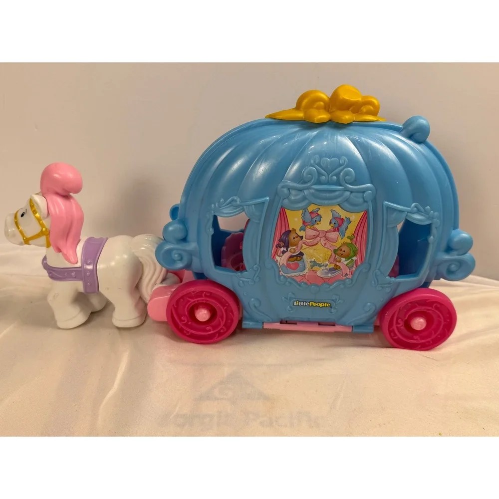 Fisher-Price Little People Disney Princess Cinderella Pumpkin Carriage and Horse